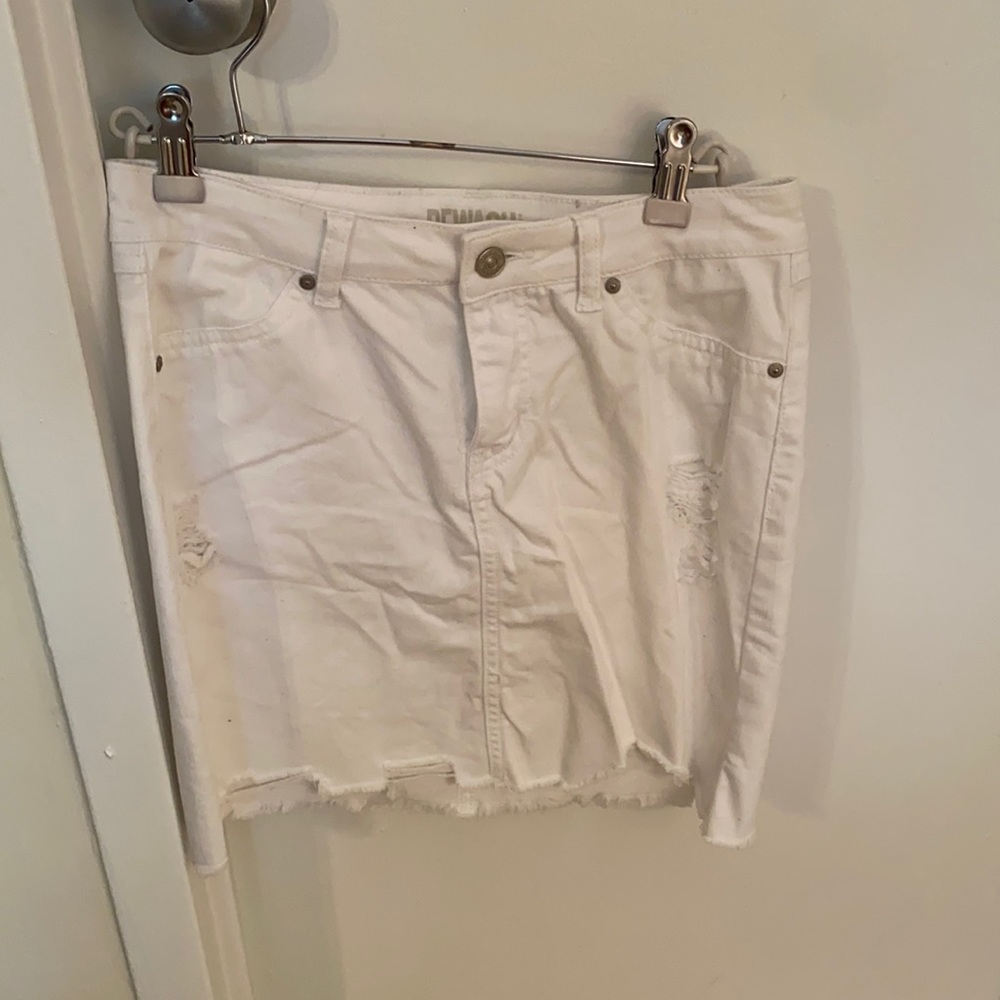 White stretch jean skirt
